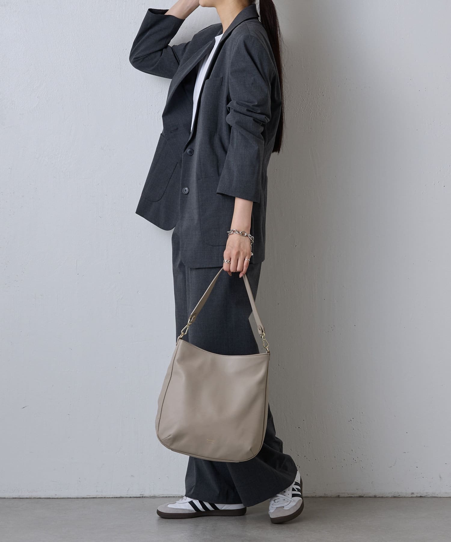 Russet [Soft leather] Large shoulder bag